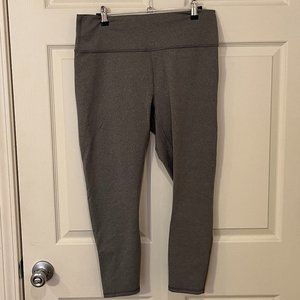 Fabletics Powerhold 7/8 Leggings